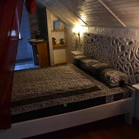 Romantic Guest House Каменец-Подольский Экстерьер фото