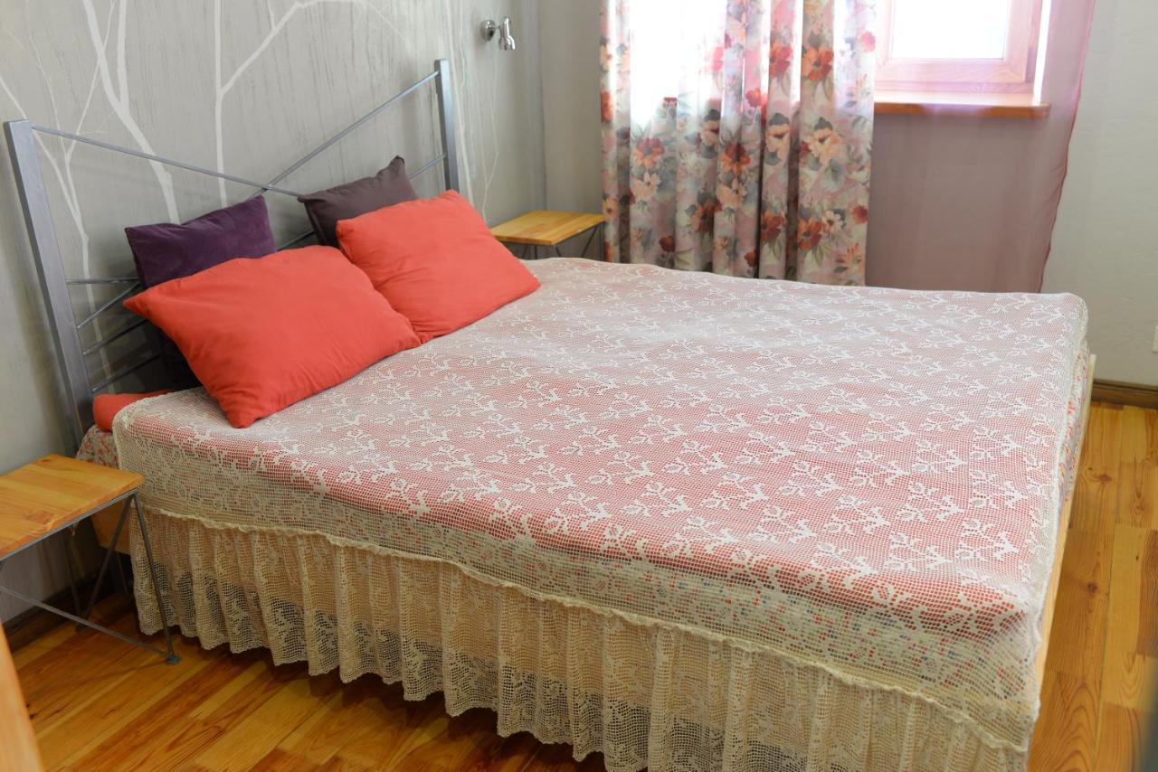 Romantic Guest House Каменец-Подольский Экстерьер фото
