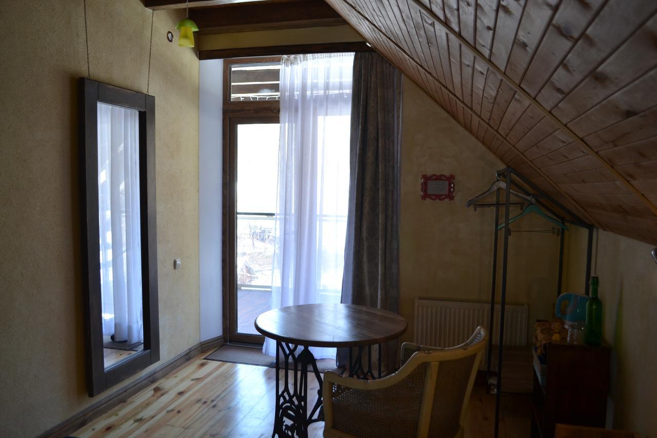Romantic Guest House Каменец-Подольский Экстерьер фото