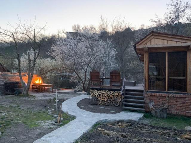 Romantic Guest House Каменец-Подольский Экстерьер фото